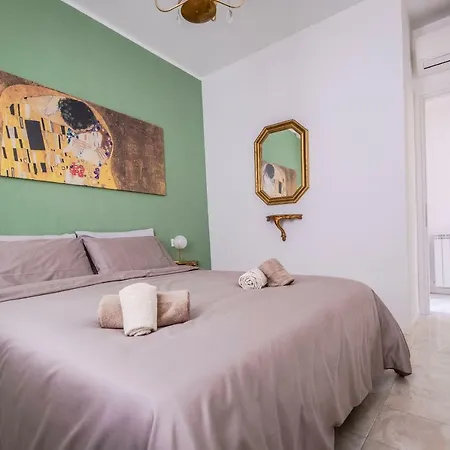 Palazzina Bandiera E Moro * 威尼斯